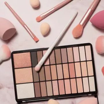 5 Must-Have Colourpop Products For Your Makeup Collection