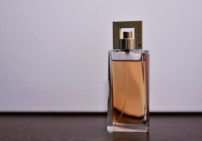 Best Fragrance Gift for Her At The Essence Vault
